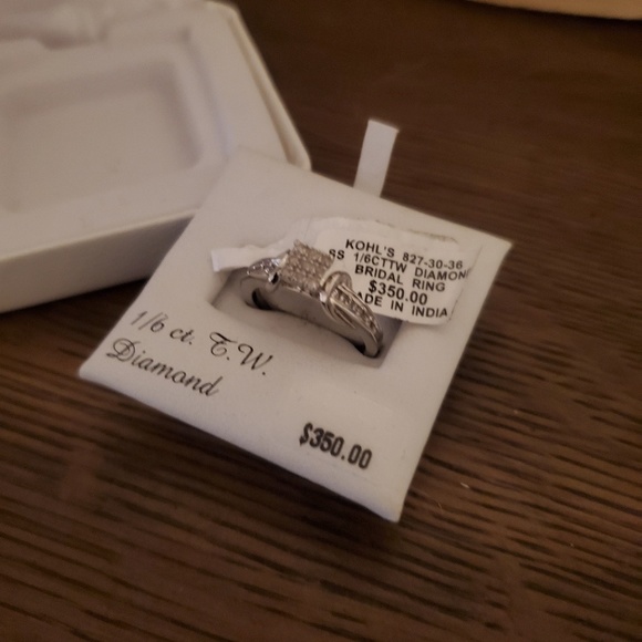 Ring - Picture 4 of 5